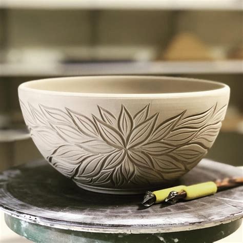 bowl pottery ideas|simple designs on bowls ceramics.